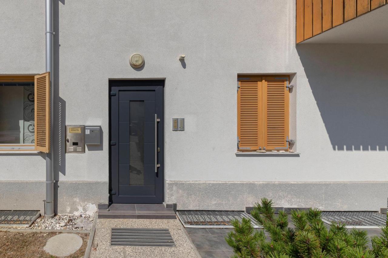 Sunee Apartment Kranjska Gora Exterior photo